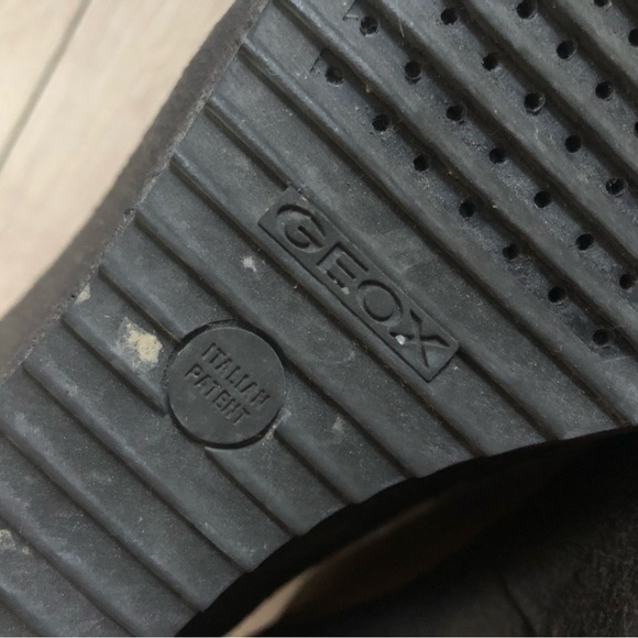 Geox x Patrick Cox Suede Wedge Heel Shoes in Beige Size 39EU Made in Italy - Picture 4 of 10